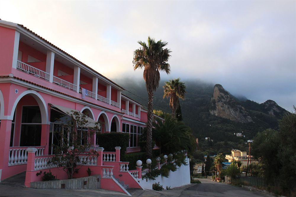 Pink Palace 2* Agios Gordios (Corfu)